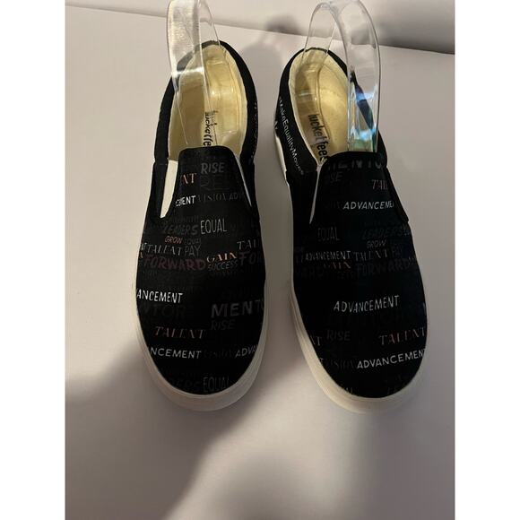 Bucketfeet Unisex Comfort Patterned Canvas Slip-On Sneakers Black Size W10/M8.5 - Picture 4 of 11